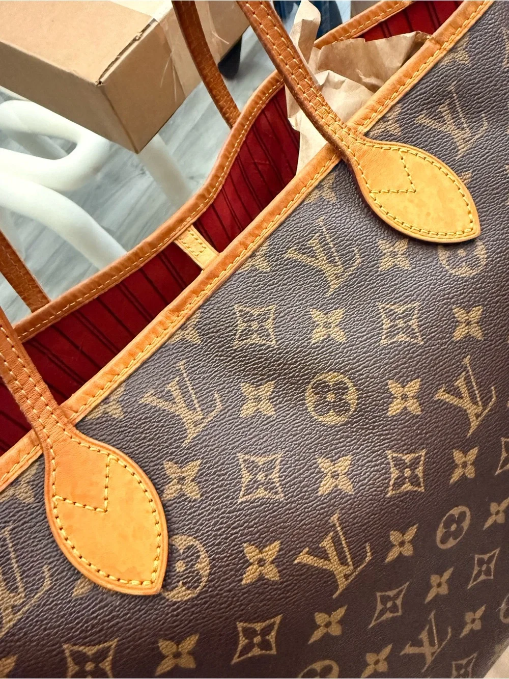 Louis Vuitton Monogram Canvas Neverfull MM Tote Bag in Brown